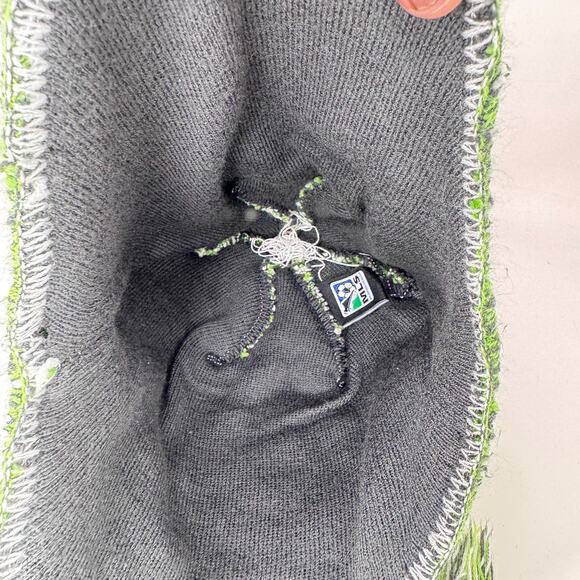 Adidas MLS Portland Timbers Beanie Hat Ear Flap Pom Pom Green White Womens OS - Picture 6 of 9